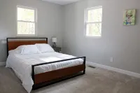 ‼️‼️ Modern Wooded Retreat ‼️‼️ 6min to Purdue - Wifi