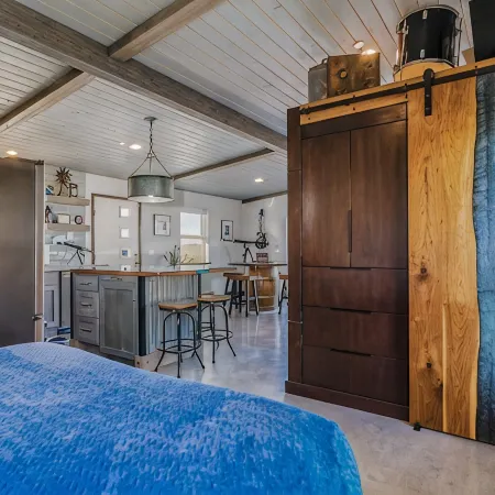 Luxurious STUDIO 19 - Quiet - Views  - Town in 5 mins - JTNP - in  8 minutes
