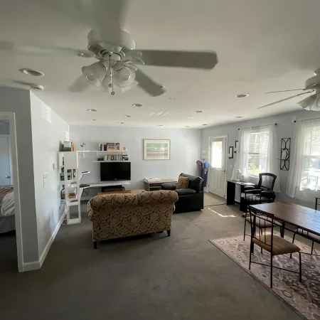 Cute Cottage - Center of the Door Peninsula - Pet Friendly!