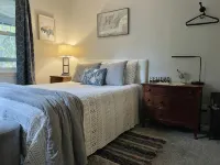 Creekside Cottage Near Nashville- Pet Friendly! - 3-Star