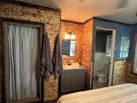 Cottage Retreat on Beautiful Lake - 民泊
