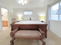 The Hideout-Single Level 2Br/2BA Townhouse Near Highland! - 3つ星