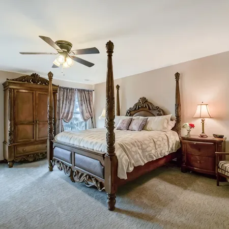 Relaxing, comfortable home for entertaining or enjoying the view
