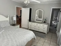 1 Block from Beach! 4Bed 2Bath Beachhouse. Just Had a Cancelation in July. - 3-Sterne
