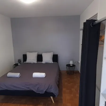 Pleasant 80m2 apartment in house for 6 people