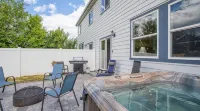 Lone Pine Retreat - 3BR 3BA - With Hot Tub - 3-Star