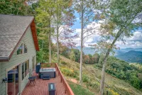 Unbelievable Views, Hot Tub, Fire Pit, Fire Table, Indoor Fireplace - Chalets