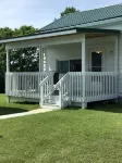Granny’s House 2 bedroom, 5 miles to ark! Bonus walkthrough space with twin bed. - 3-Star