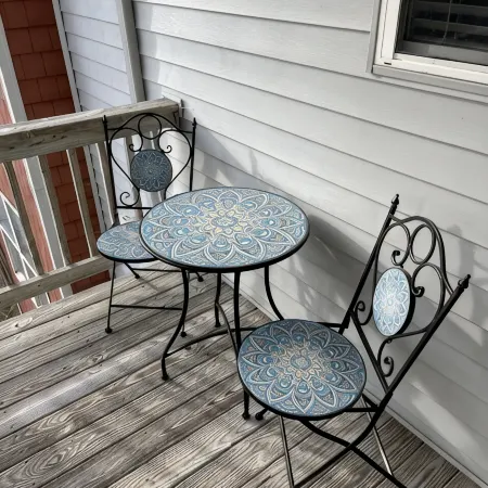 Sunset Seaker - Sound Front Condo with Pool