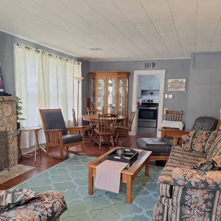 Renovated Bungalow with Cozy Gas Fireplace Hotels in Iola