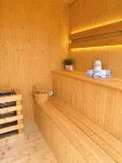 Moonshine Cabin Tucked Away on the Mountain,Great Location with Wellness Area! - balcony