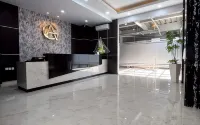 Grand Avira Hotel - 2 ดาว