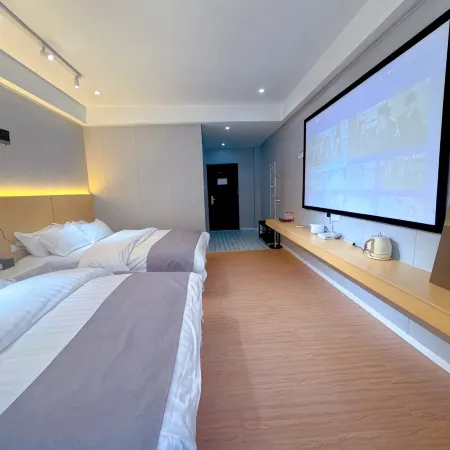 Hailuogou Yueshanju Garden Vacation Apartment (Moxi Town)