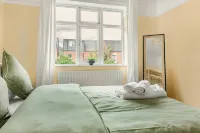 Rosewick Villa wt Office, Garden & Free Parking - 2-Star