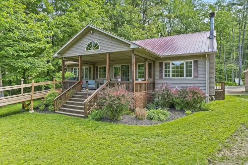 Quiet Lake Front Home with Private Shoreline - 4-Star