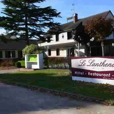 Le Lanthenay Hotel Exterior