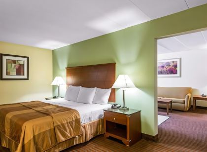 MainStay Suites Williamsburg Historic Area