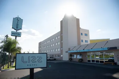 LIZZ ホテル