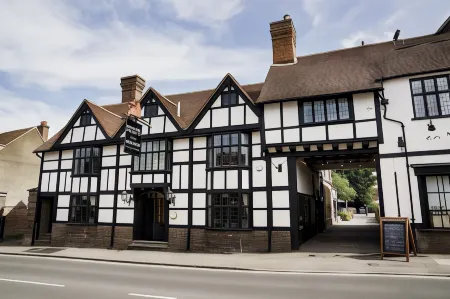 Bel and the Dragon at Red Lion Wendover