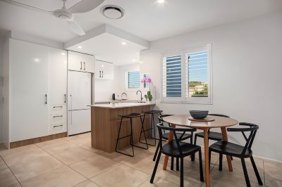 Two-Bedroom River/Park View Apartment #2 Hastings Street Photo