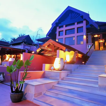 Seaview Patong Hotel Отели рядом с достопримечательностью «Пляж Парадайз»