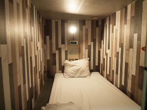 Capsule Hotel Block Room