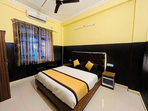 Hotel Manohar Rishikesh
