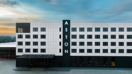 Aston Serang Hotel & Convention Center