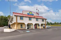 Days Inn by Wyndham Holladay Hotels in Holladay