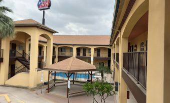 Texas Inn and Suites - Rio Grande Valley