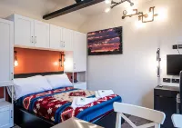 Eakley Stables - Woody Hotels in Olney