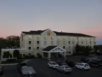 Super 8 by Wyndham Peterborough Các khách sạn ở Peterborough