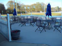 Days Inn by Wyndham Savannah Airport - Wifi