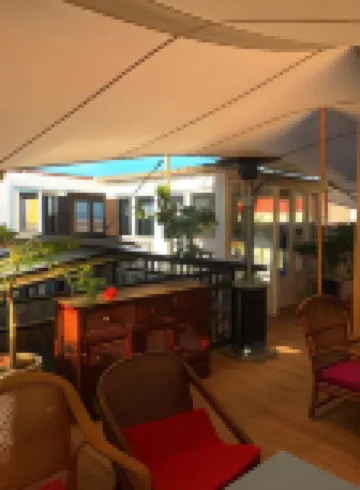 里亞德美麗之星酒店