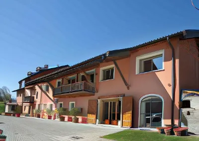 Agriturismo Antico Fienile Pittanzella Hotel in zona Porta Dojona