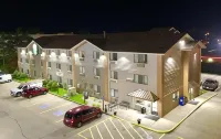 The Quincy Inn & Suites