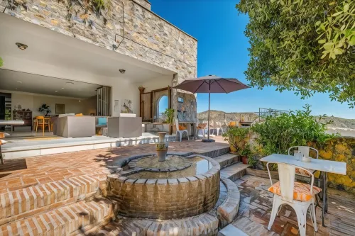 Hotel Castillo de Monda Hotels in Monda