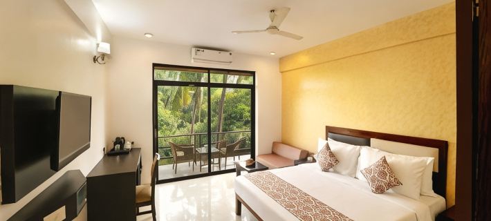 Morjim Hermitage Hotels in Morjim
