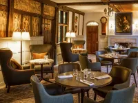 Bush Hotel Farnham - breakfast