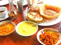 Chaya Villa Guest House - breakfast