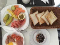 一世界米瑞莎飯店 - 空中泳池