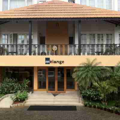 Melange Lavelle by Melange Hospitality Hotel Exterior