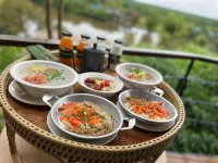 จันทร์ธารา Resort & Restaurant - 3 ดาว