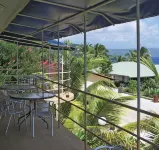 VQ3 Lodge Hotel di Pulau Natal