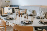 Huswell - Apartment with Garden at the Seaside in Knokke Hotels near Duinbergen