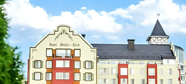 Muller Bach Apart-Hotel クラスノダールのホテル