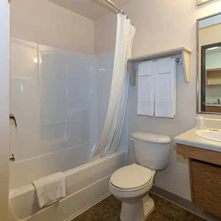 WoodSpring Suites Lake Charles
