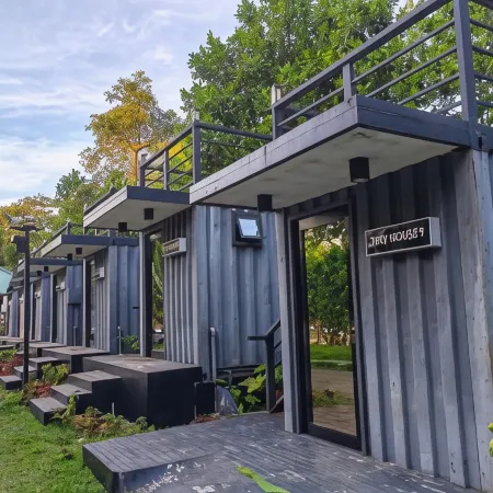 Kaliraya Surf Kamp by Eco Hotel Laguna