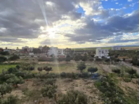 Charming Hergla Apartment with Breathtaking Views Hoteles en Hergla