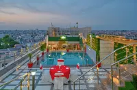 Sallow Royal Suites by Dew Drop - Rooftop Pools